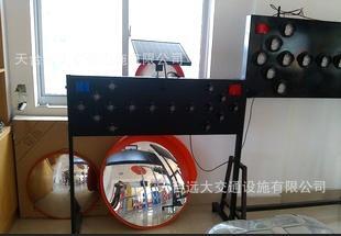 供應道路施工太陽能導向牌 交通警示燈 誘導標志牌 太陽能箭頭燈