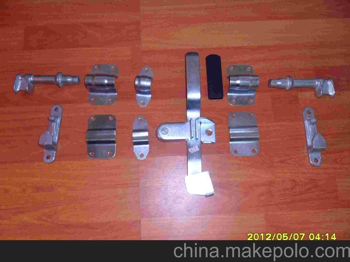 廠家直銷多規(guī)格優(yōu)質(zhì)耐用廂式貨車車廂后門鎖具圖片