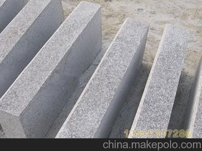 供應其他偉華石雕路沿石圖片