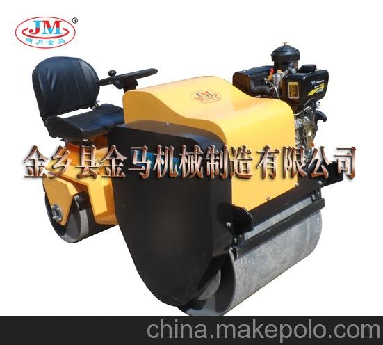 供應(yīng)明月金馬JMYLZ-700C座駕式振動(dòng)壓路機(jī)圖片