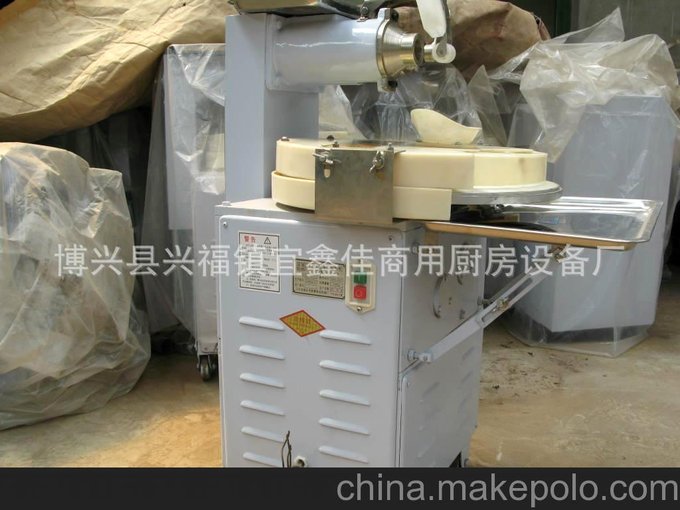 供應(yīng)30-2小饅頭機(jī) 30-2圓饅頭機(jī) 商用饅頭機(jī)圖片