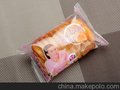 金莎琪顿各式营养面包，豆沙面包、紫薯面包、豆沙面包、燕麦面包