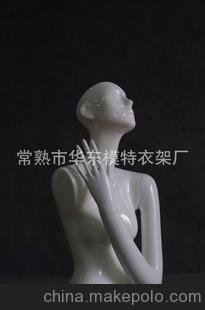 男女半身模特，服裝展示道圖片