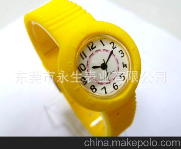 供應果凍表 時裝表女生拍拍表 時尚學生腕表 兒童手表 塑膠殼手表